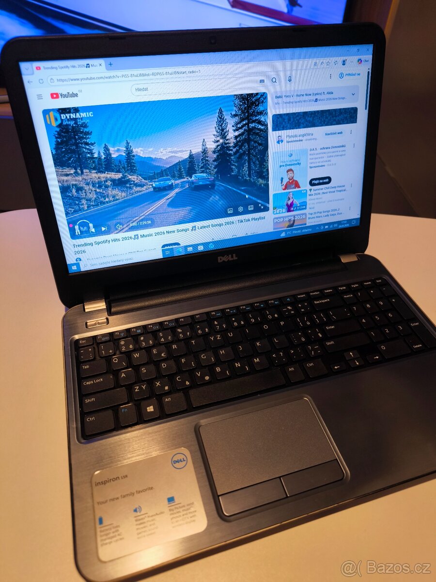 Dell Inspiron 5521 - 5