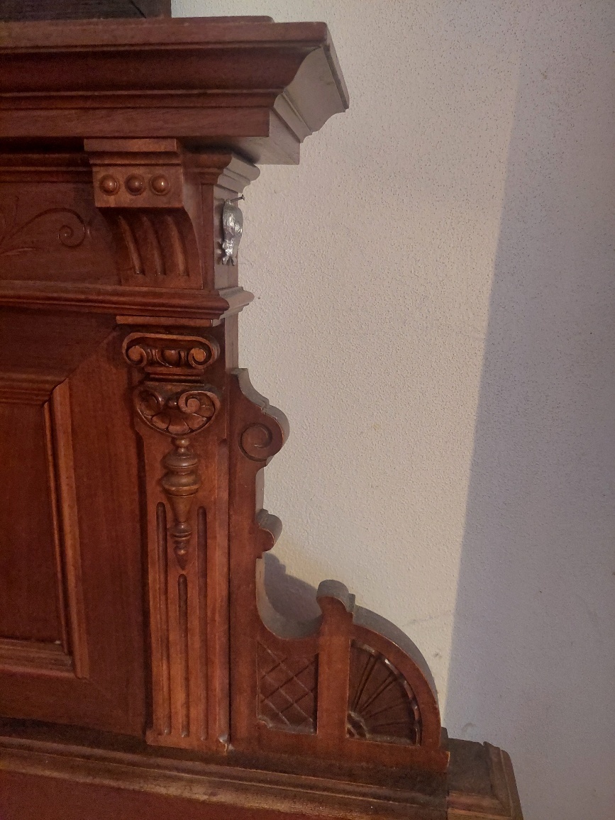 Starožitná postel - 5