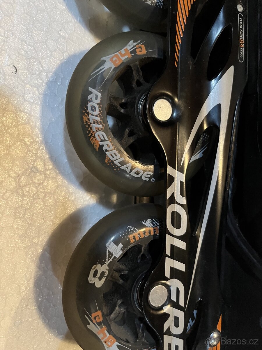 IN-LINE BRUSLE ROLLERBLADE - 5