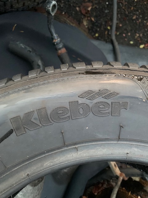 Prodám 4 ks zimních pneu Kleber Krisalp HP 3, 195/65 R15 - 5