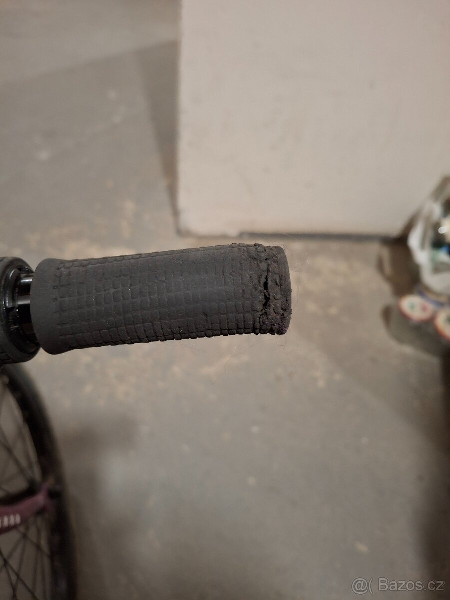 Kolo Core Nipper velikost 20, velice lehký rám - 5