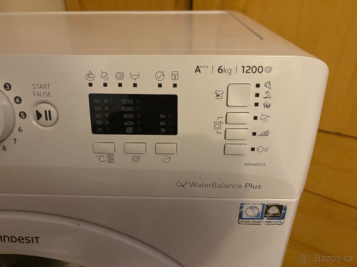 Plně funkční pračka Indesit - 5