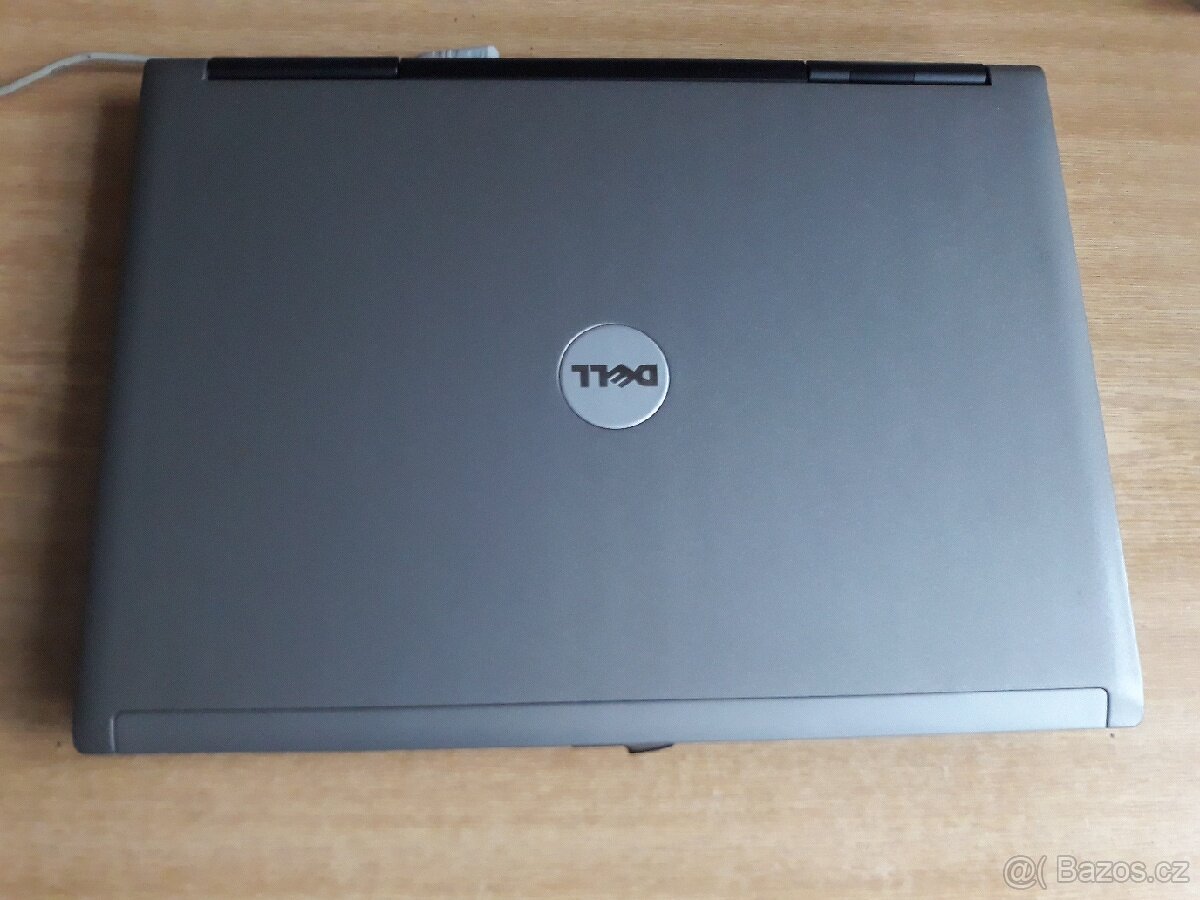 Nerozbitný Dell D820, W-7 profi, vyčištený, jak z fabriky - 5