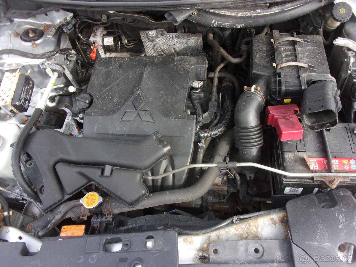 Mitsubishi Lancer - 5