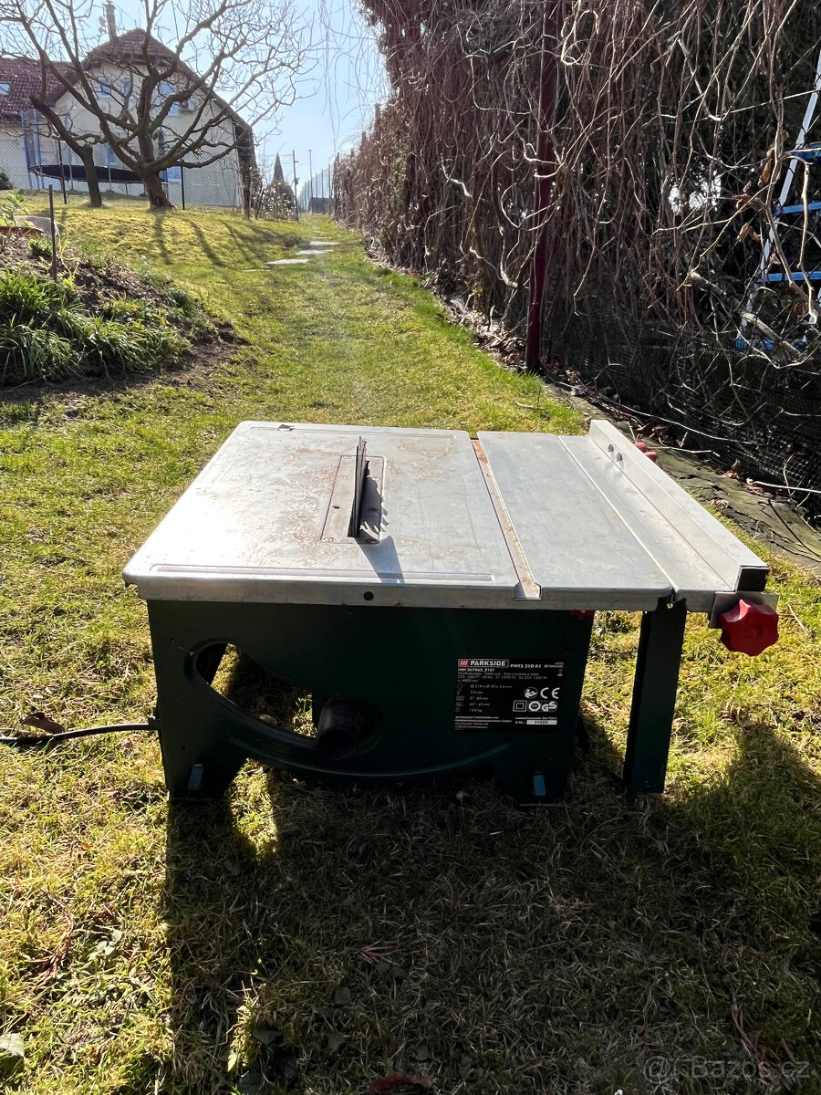 Stolní pila Parkside - 5