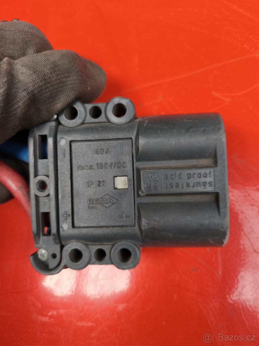 Nabíječka trakčních baterií 48V 120A - 5
