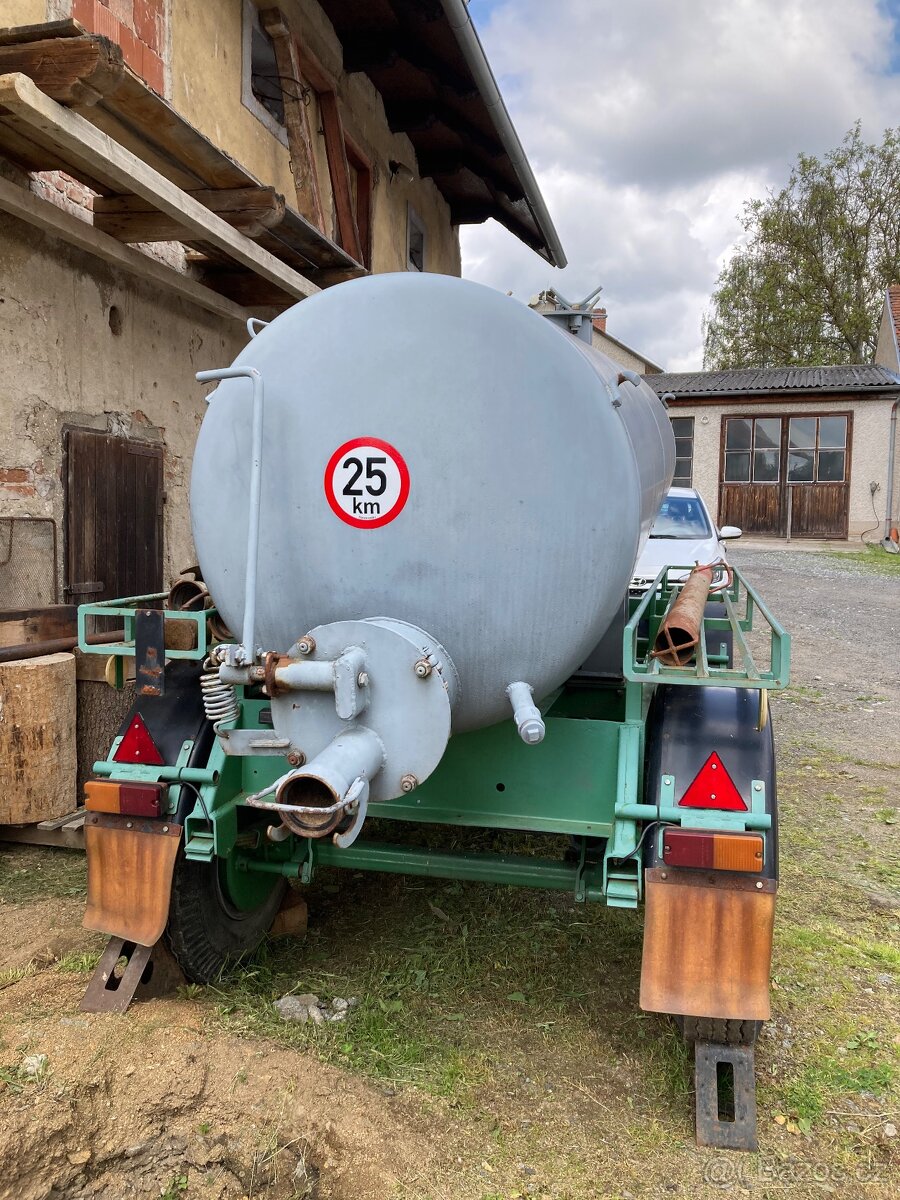 Fekální vůz za traktor - 5