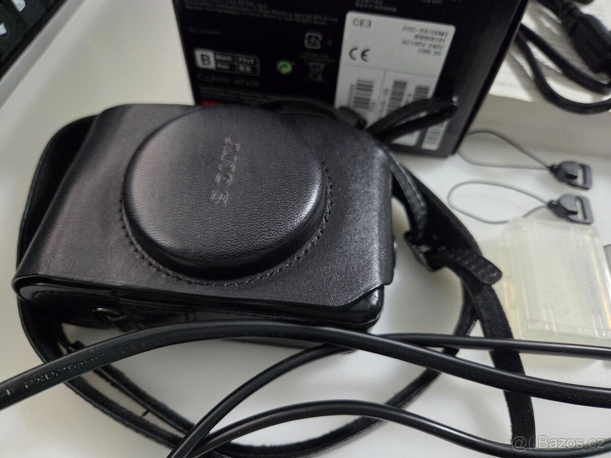 SONY DSC-RX100M3 + originální příslušenství - 5