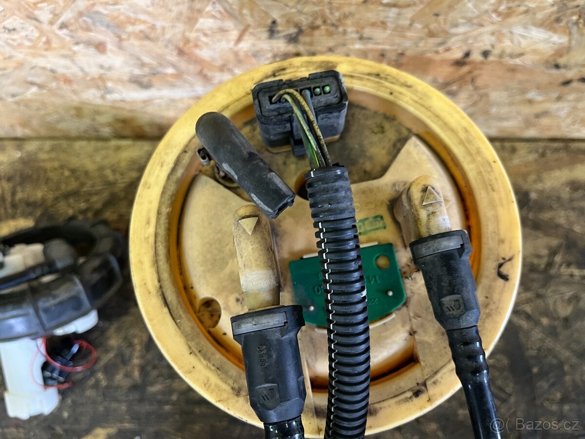 PODÁVACÍ ČERPADLO NÁDRŽE JAGUAR S-TYPE 2.7 D - 5