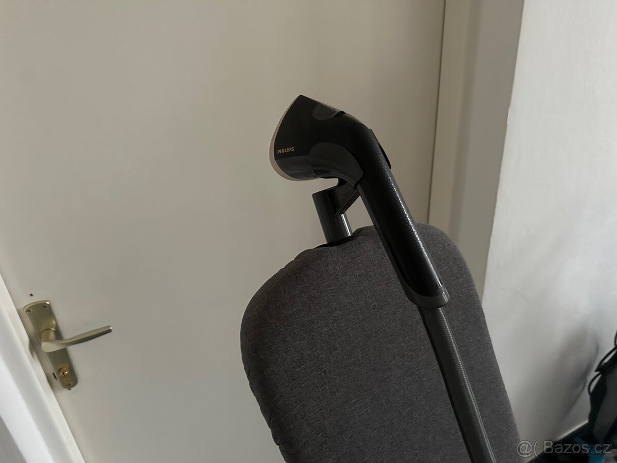 Philips STE3170/80 stojanový napařovač žehlička - 5