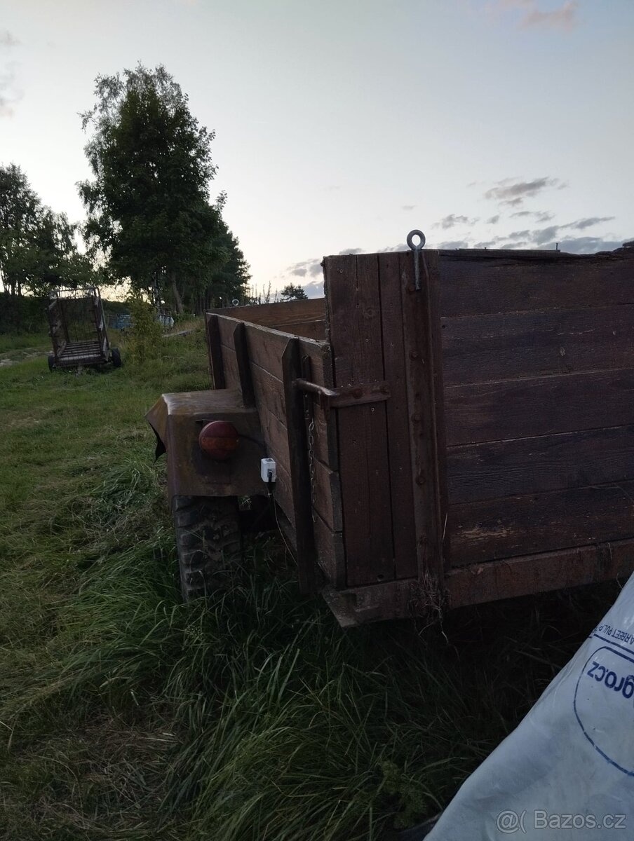 Prodám vlek za traktor - 5