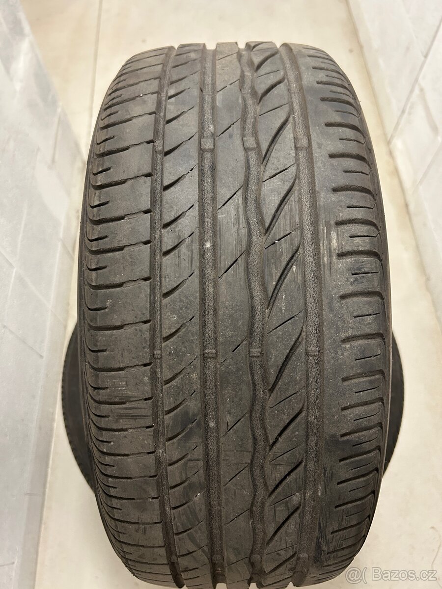 Letní pneu 215/45 R16 - 5