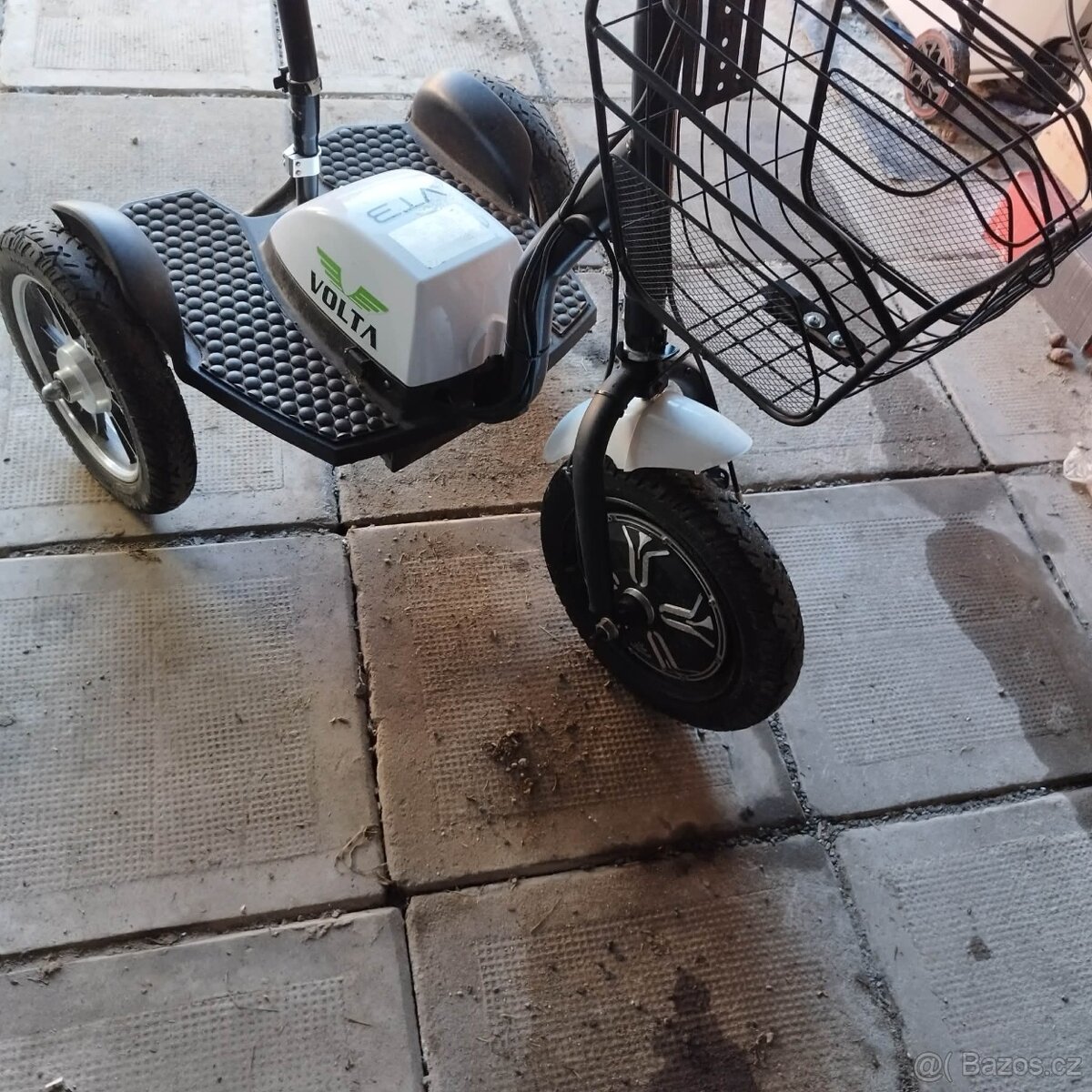 Elektrická tříkolka pro seniory - Volta (bílá) - 5