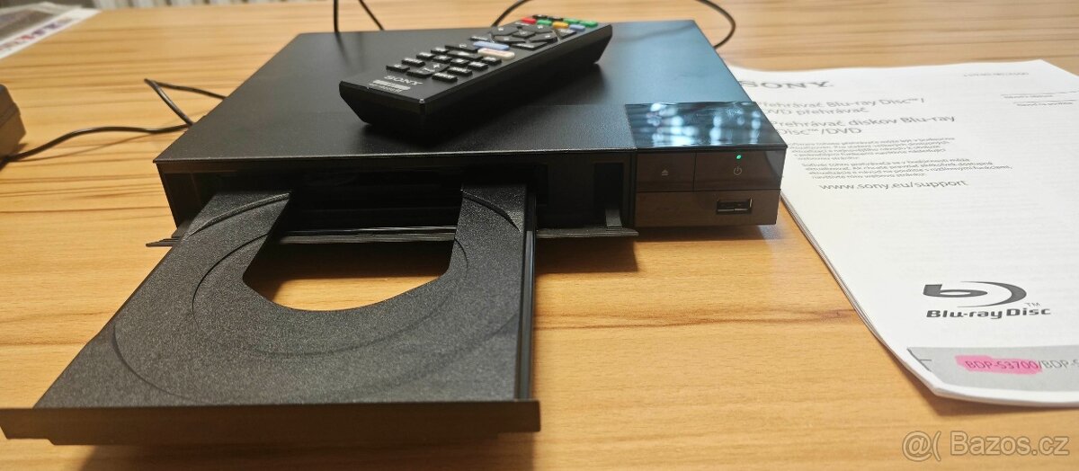 Blu ray SMART přehrávač Sony perfektní stav - 5