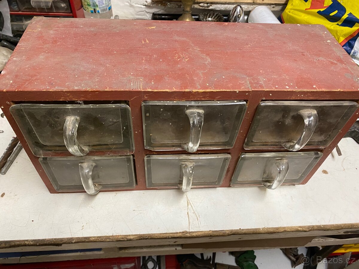 Skleněné dózy - 5