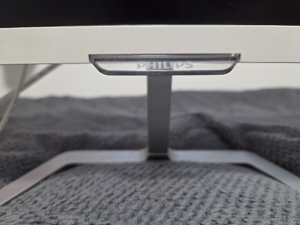 PLS LCD monitor Philips 246E7Q bílý - 5