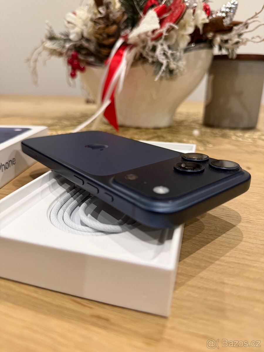 Apple iPhone 17 Pro Max 256GB - 5