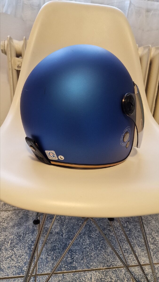 Přilba na scooter - 5