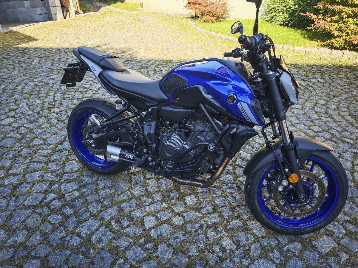 Yamaha MT-07 - 5
