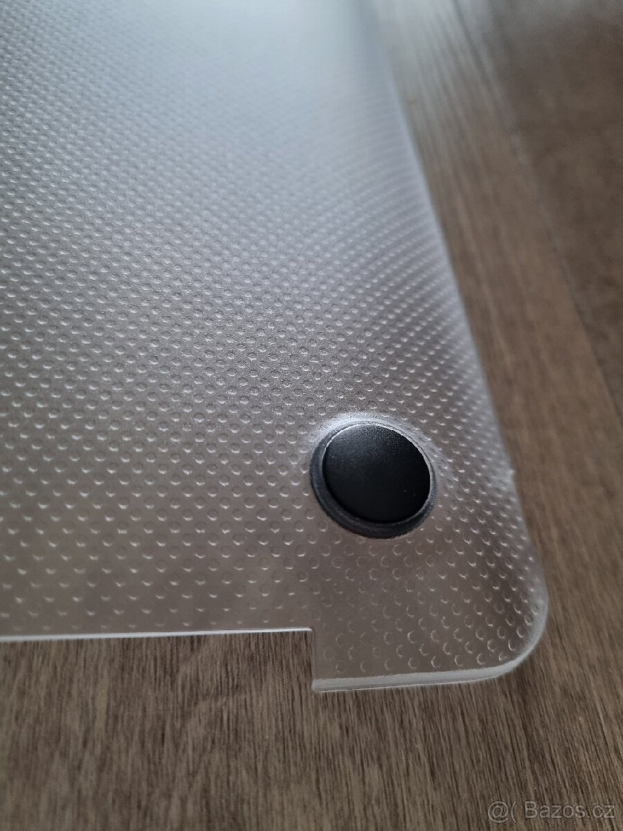 Incase průhledný ochranný kryt na MacBook air 13" 2020 - 5