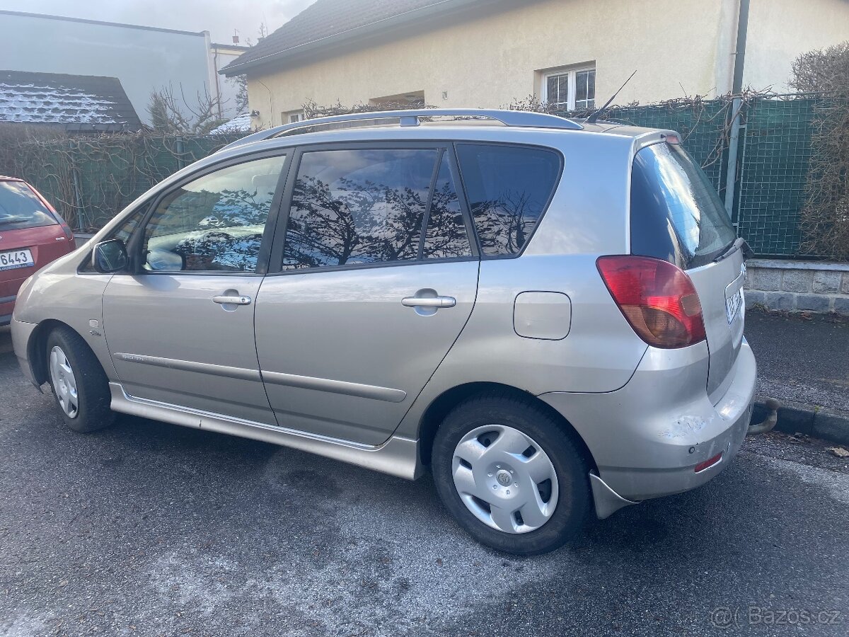 Prodám Toyota Corolla - 5