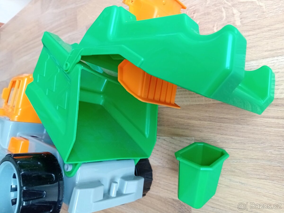 Auto popeláři s popelnicí... - 5