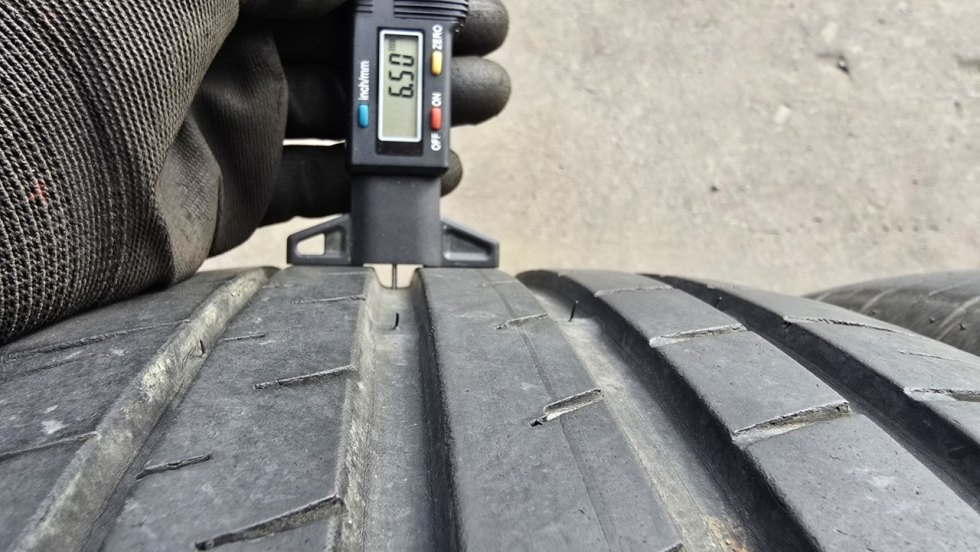 Letní pneu 225/50/17 Nexen - 5
