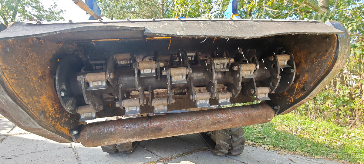 Stroj na likvidaci náletových dřevin - 5