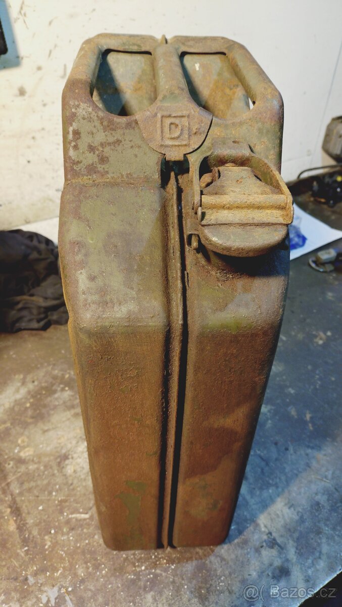 Kanystr war department válečný - 5