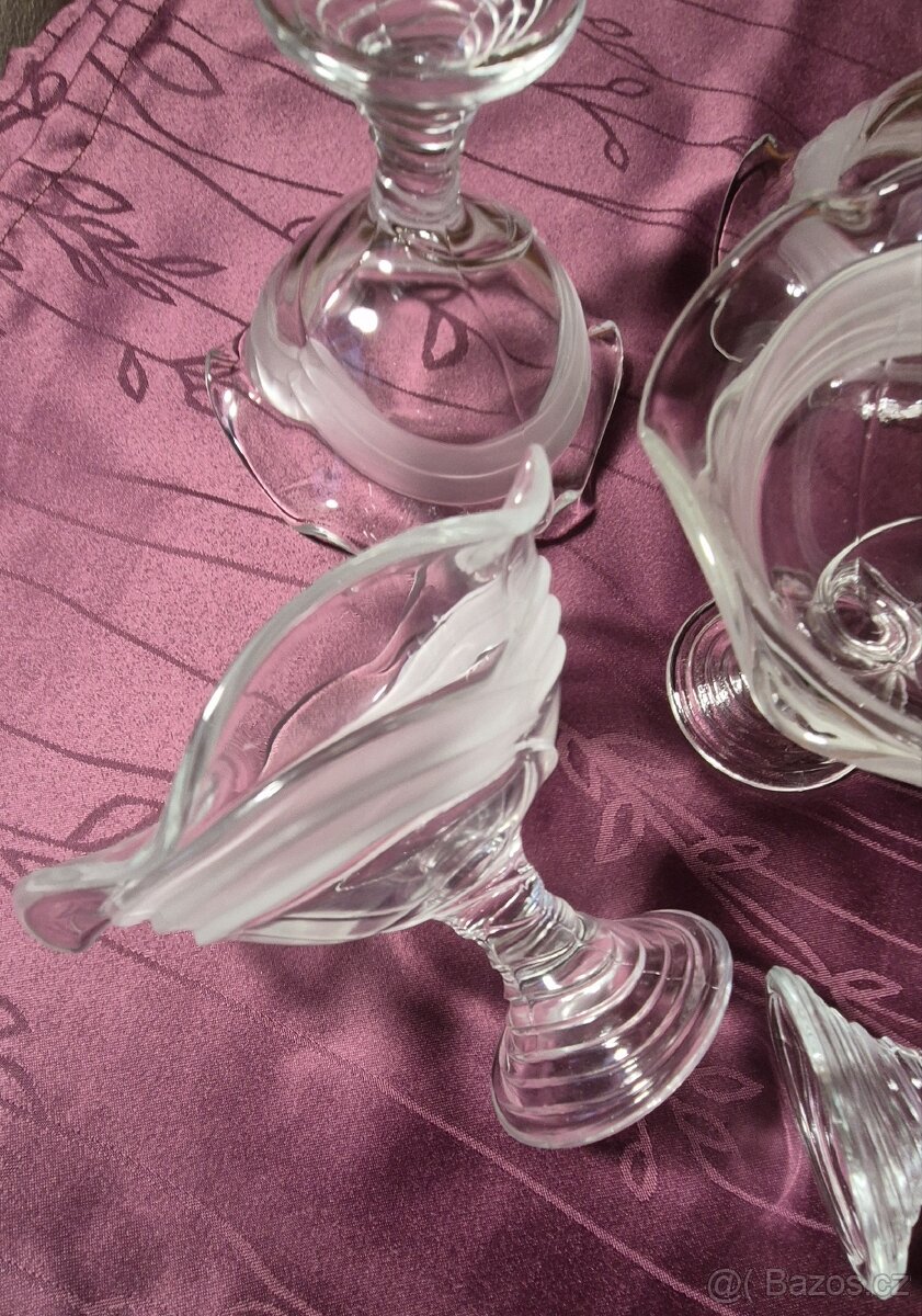 Skleněná miska na servírování - 5