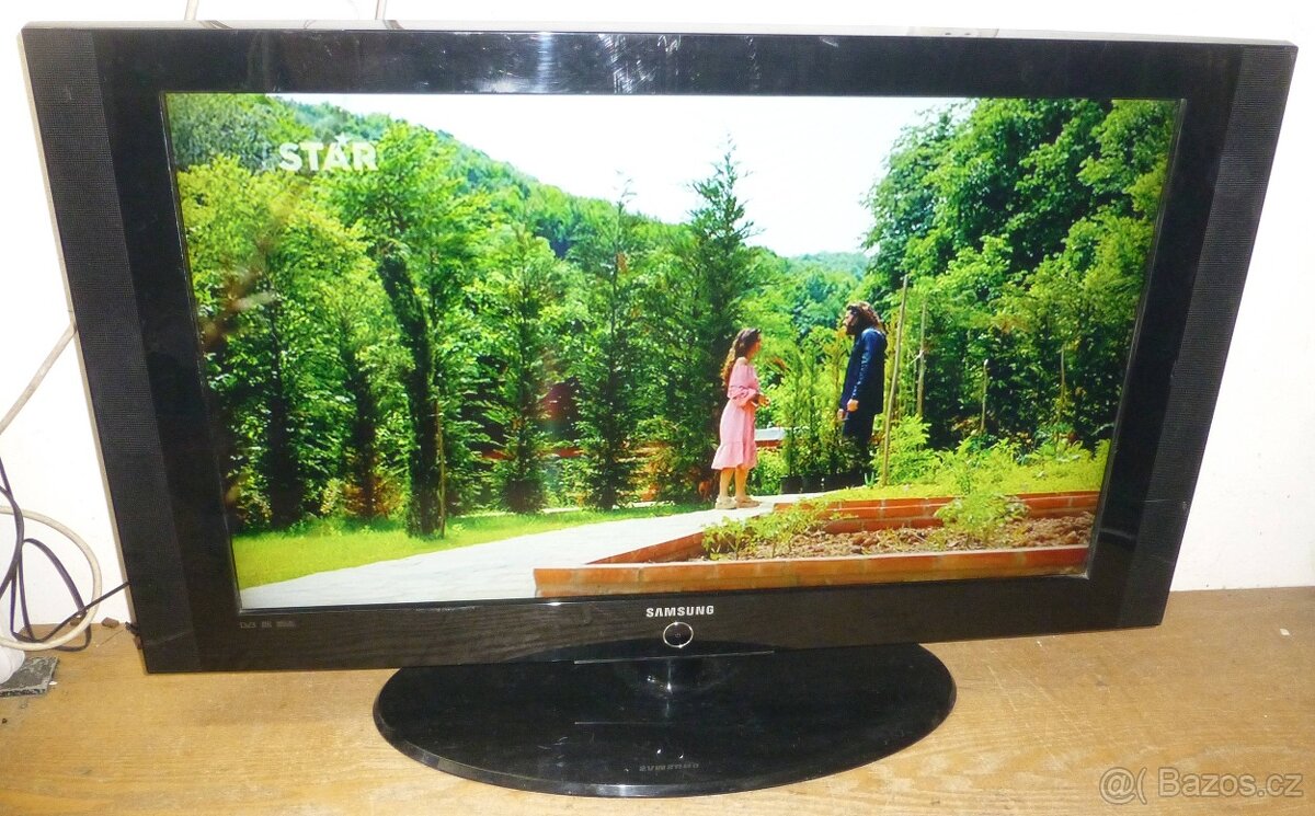 LCD televize 93cm SAMSUNG, 37 palců, nemá DVBT2 - 5