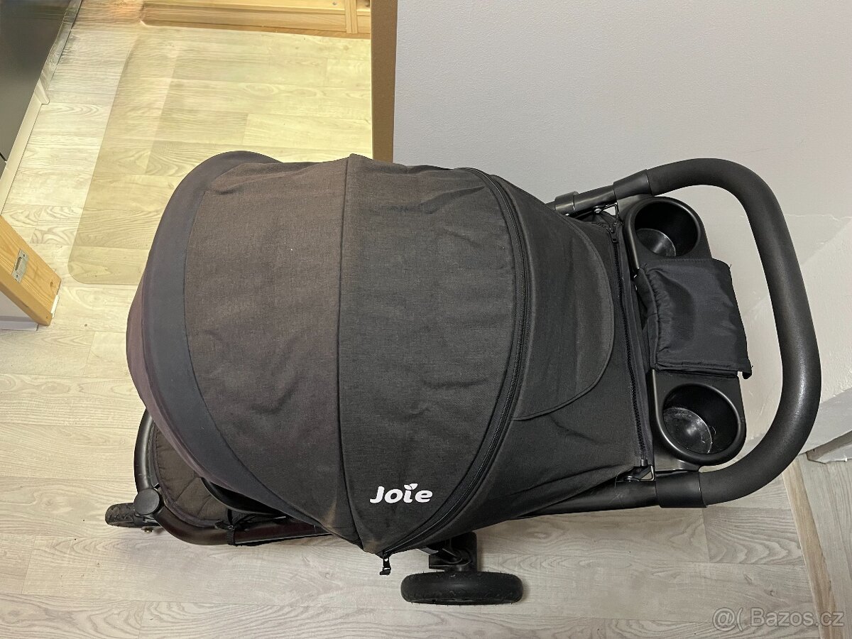 kočárek Joie - 5