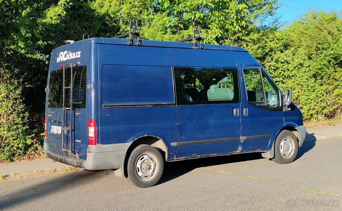 Transit T350 2.2TDCi L2H2, 6 míst, STK 6/27, klima, zahrádka - 5