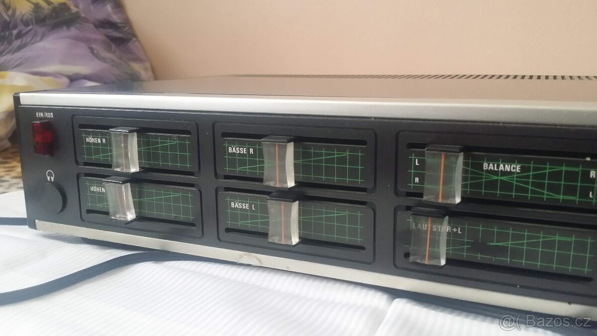 Magnetofon / Zesilovač Universum VC 5564 - 5