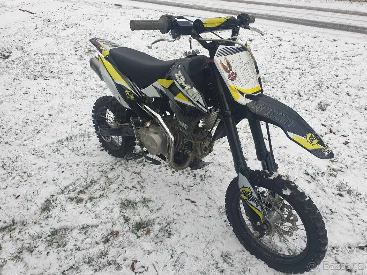 Stomp Z3-140