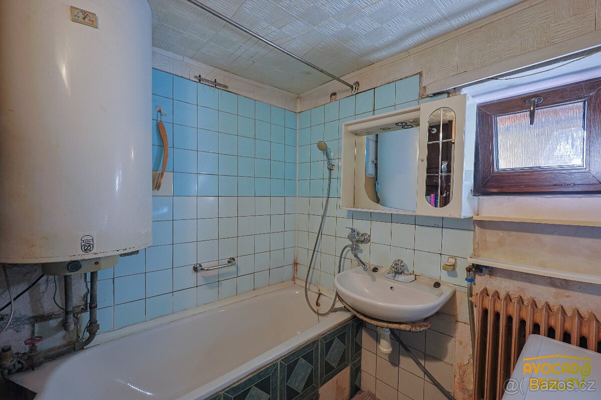 Dům ve Vesci k rekonstrukci - 5