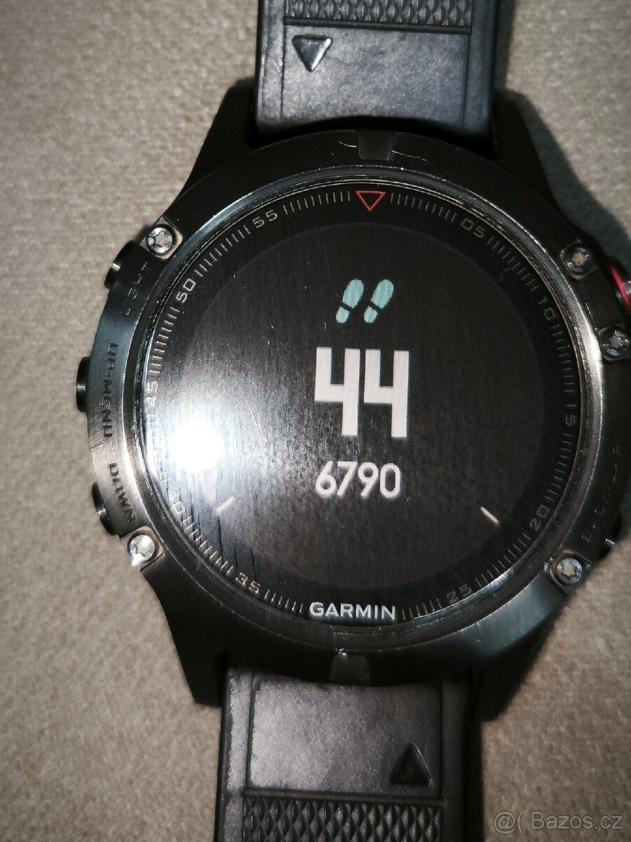Chytré hodinky Garmin Fénix 5 - 5