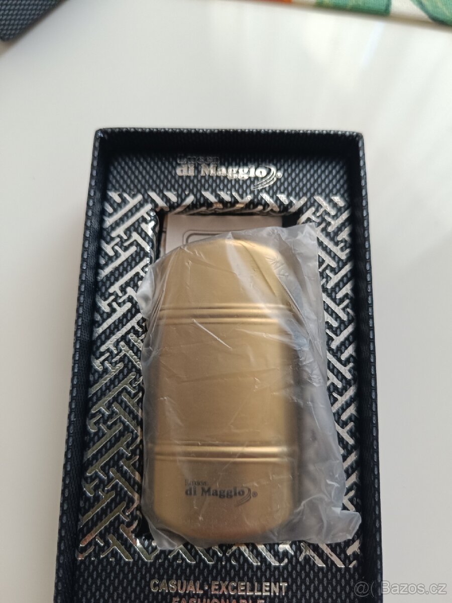 Elegantní zapalovač s tryskou originál - 5