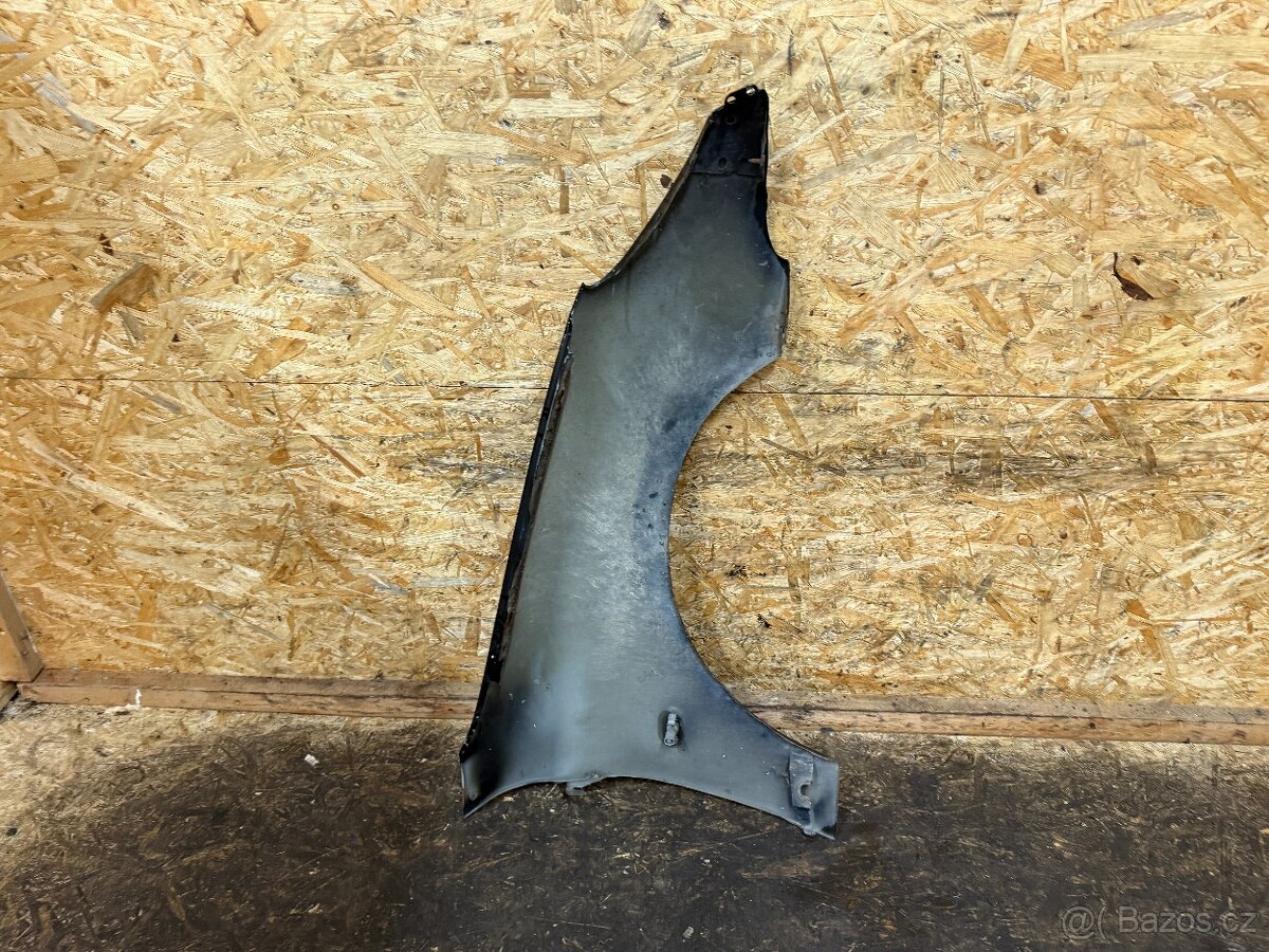 LEVÝ BLATNÍK PEUGEOT 206 - 5