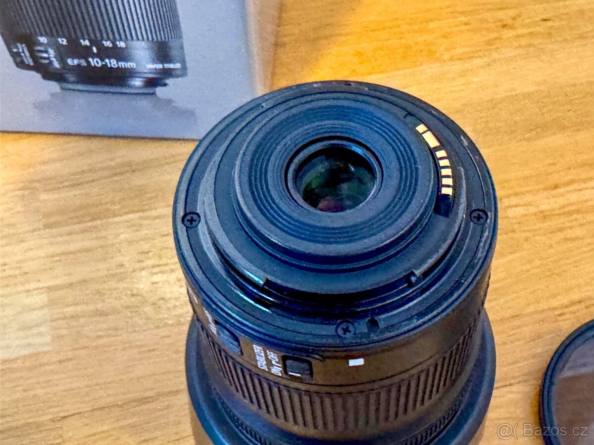 Širokoúhlý objektiv Canon EF-S 10-18 mm f/4,5-5,6 IS STM - 5