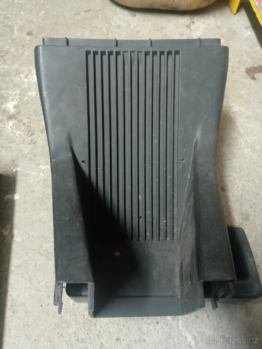 Škoda 105L 120L 125L panel rádia - 5