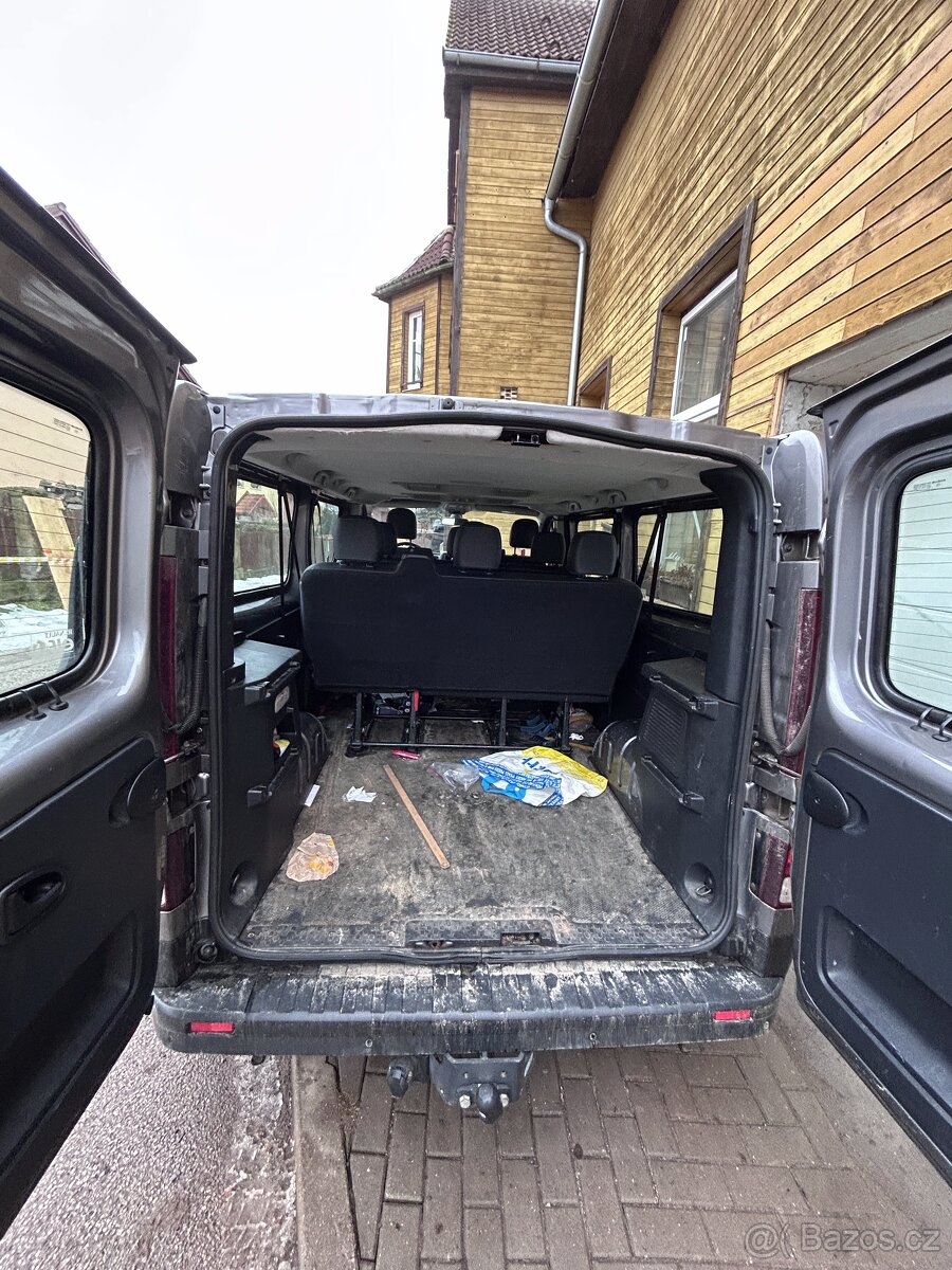 Renault Trafic 1,6 dci 92kW r.v.2018 - 5