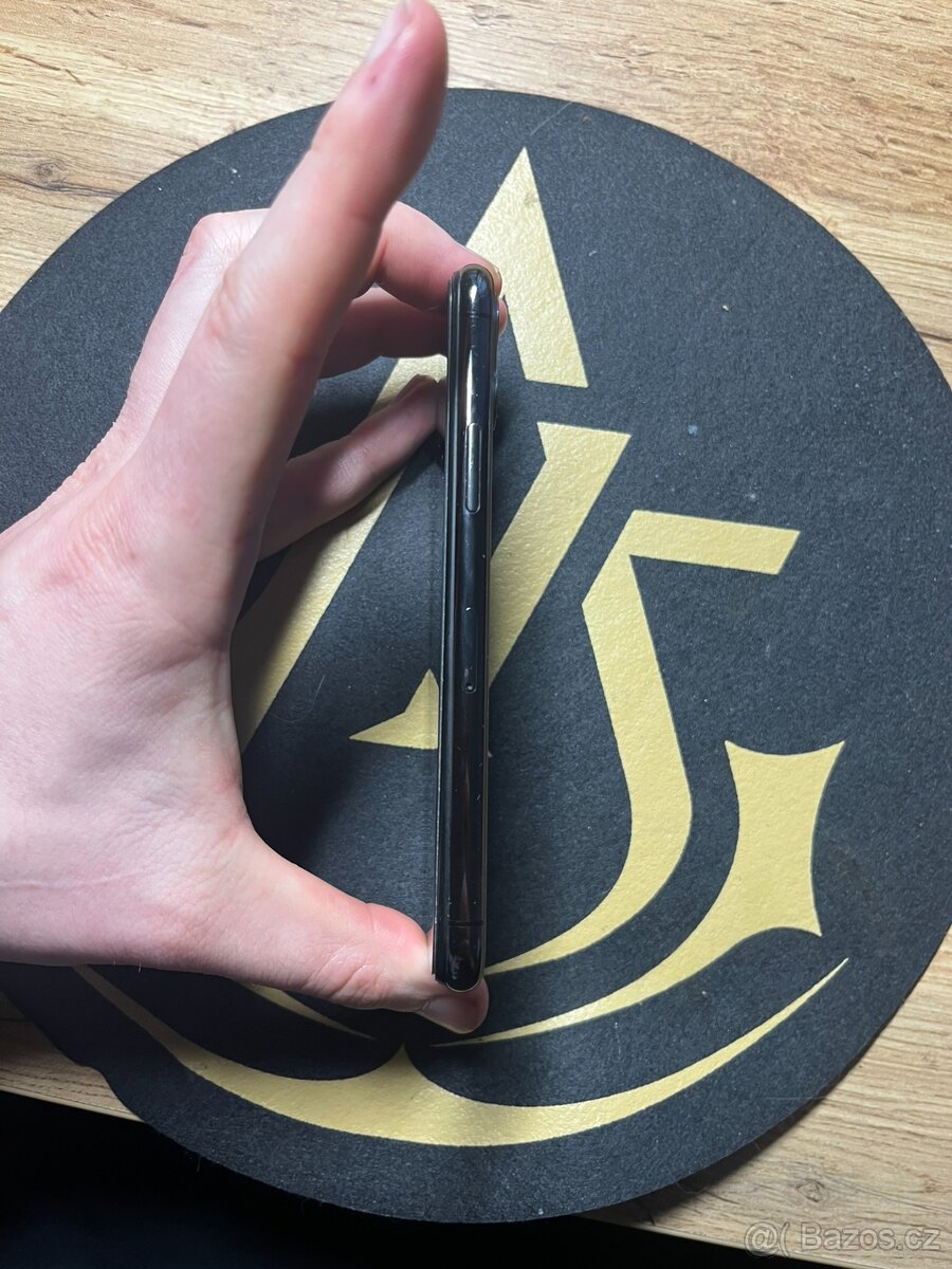 iPhone 11 Pro - 64GB - Space Gray - 5