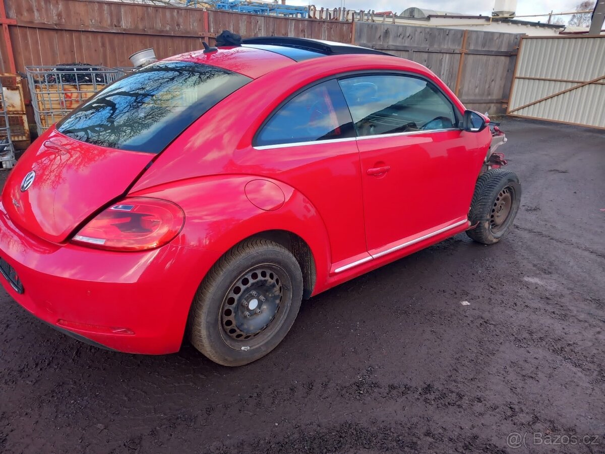 VW New Beetle 2012 G2 Y3D - 5