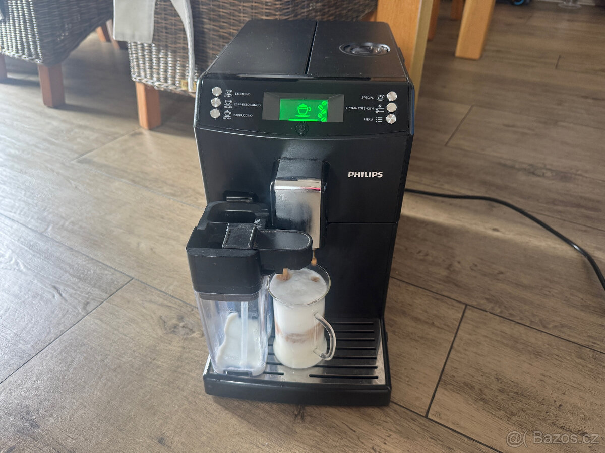 Automatický kávovar presovač philips saeco - 5