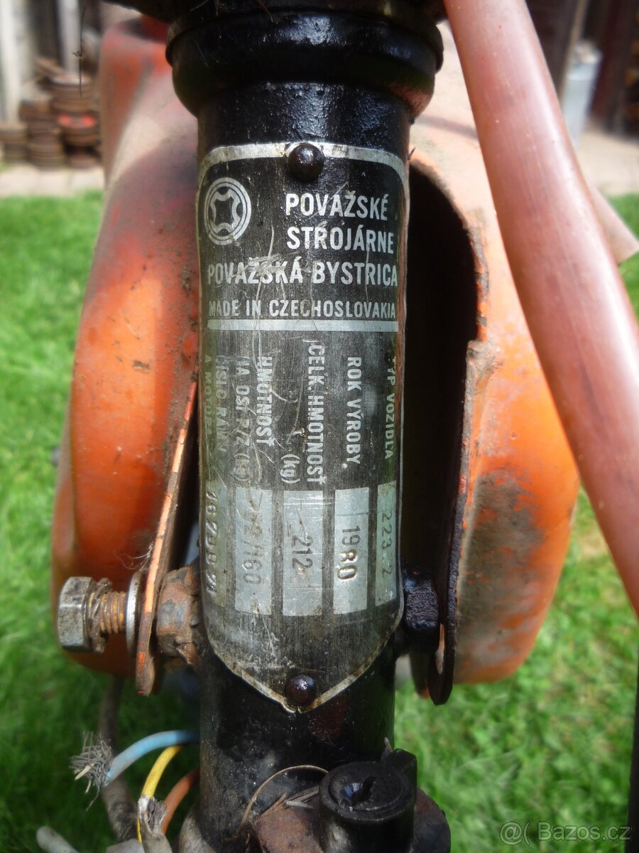 Prodám Jawa 23 Mustang. Nálezový stav ze stodoly. Napadeno - - 5