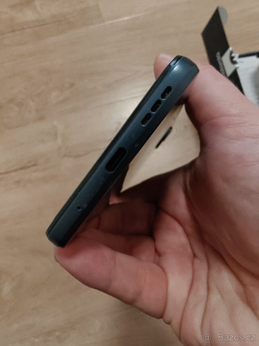 Motorola Moto E32s 4/64GB šedá - 5