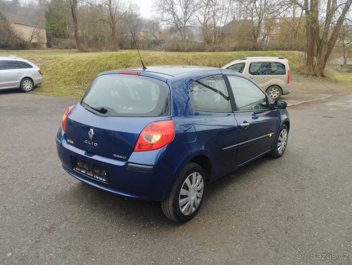 renault clio 1.6 - 5