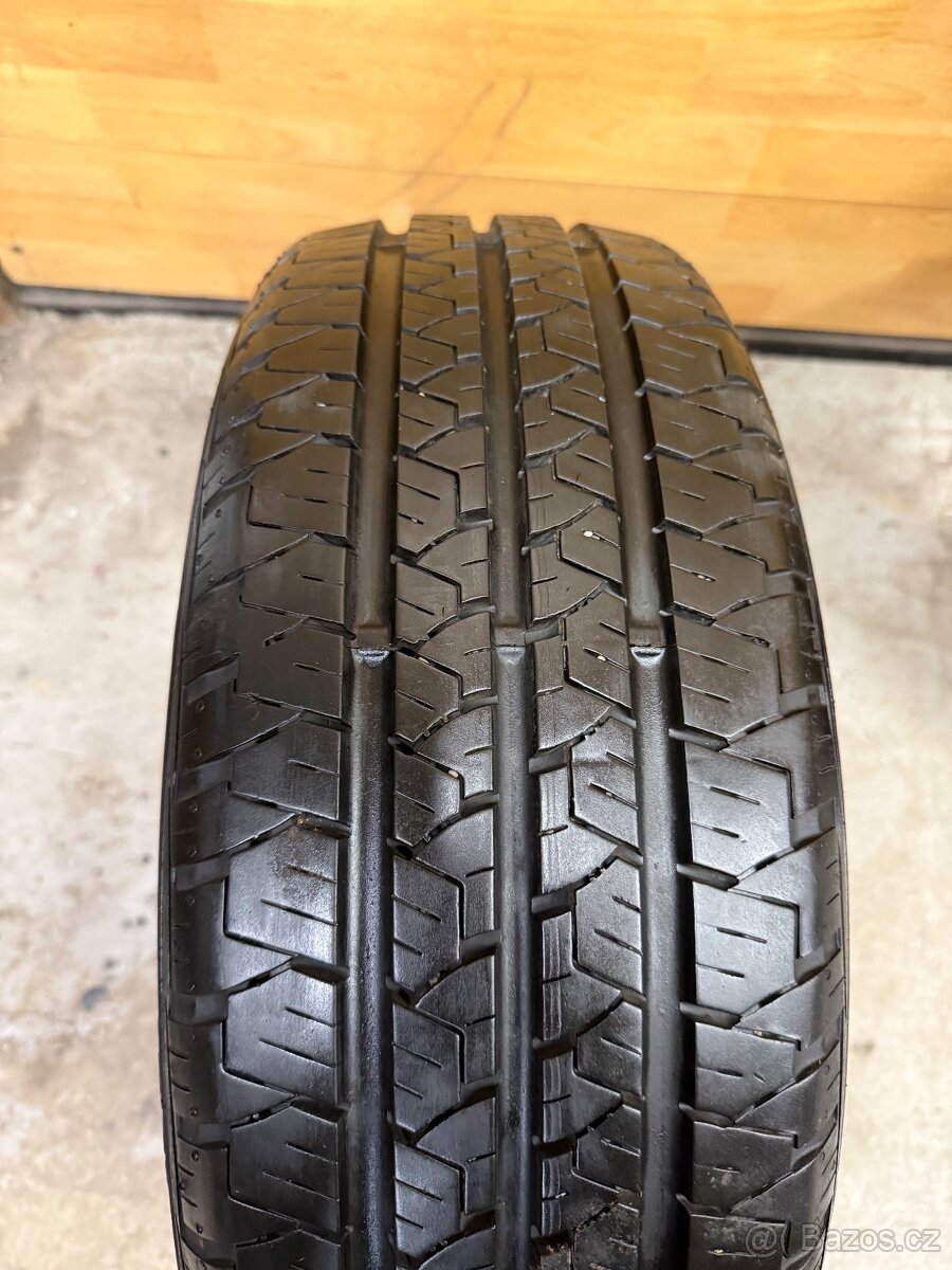 Letní pneu 195/60/16C č.1 - 5