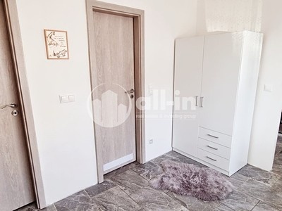 Pronájem bytu 1+kk - 5